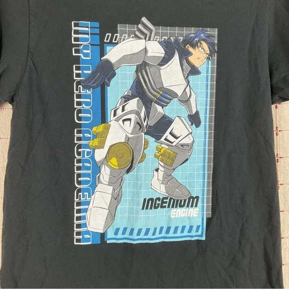 My Hero Academia Unisex Shirt Bundle Red Riot Ingenium Shota Aizawa Medium Shirt - Picture 4 of 14